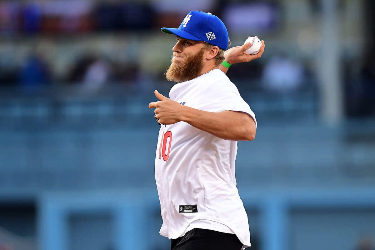 Watch Cooper Kupp throw out the first pitch at the Dodgers game