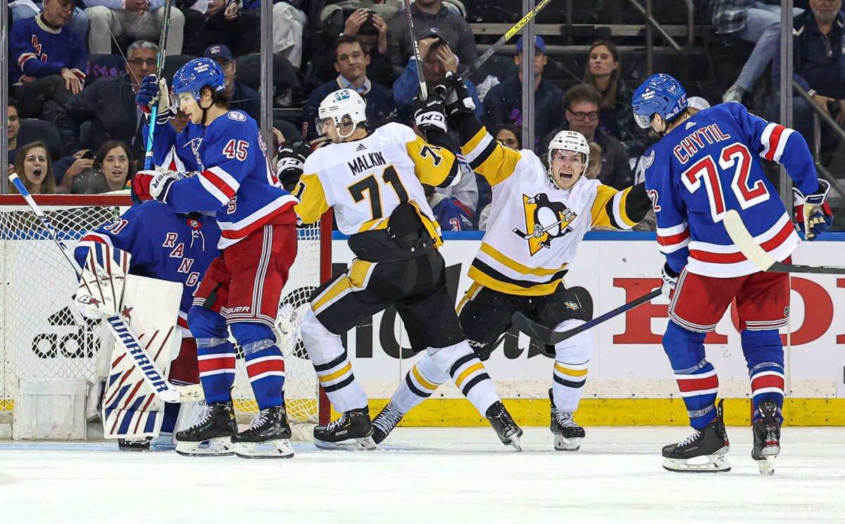 Pittsburgh Penguins at New York Rangers Game 2 odds, picks and predictions