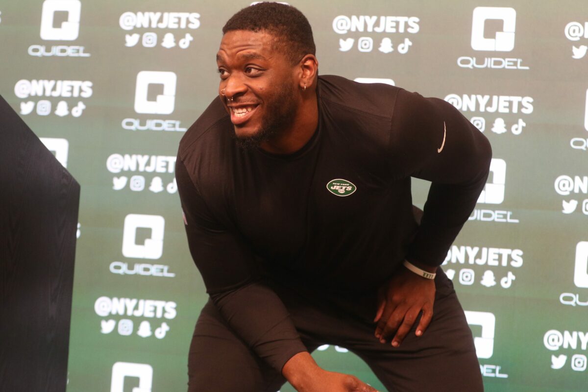 5 things to know about new Jets DE Micheal Clemons