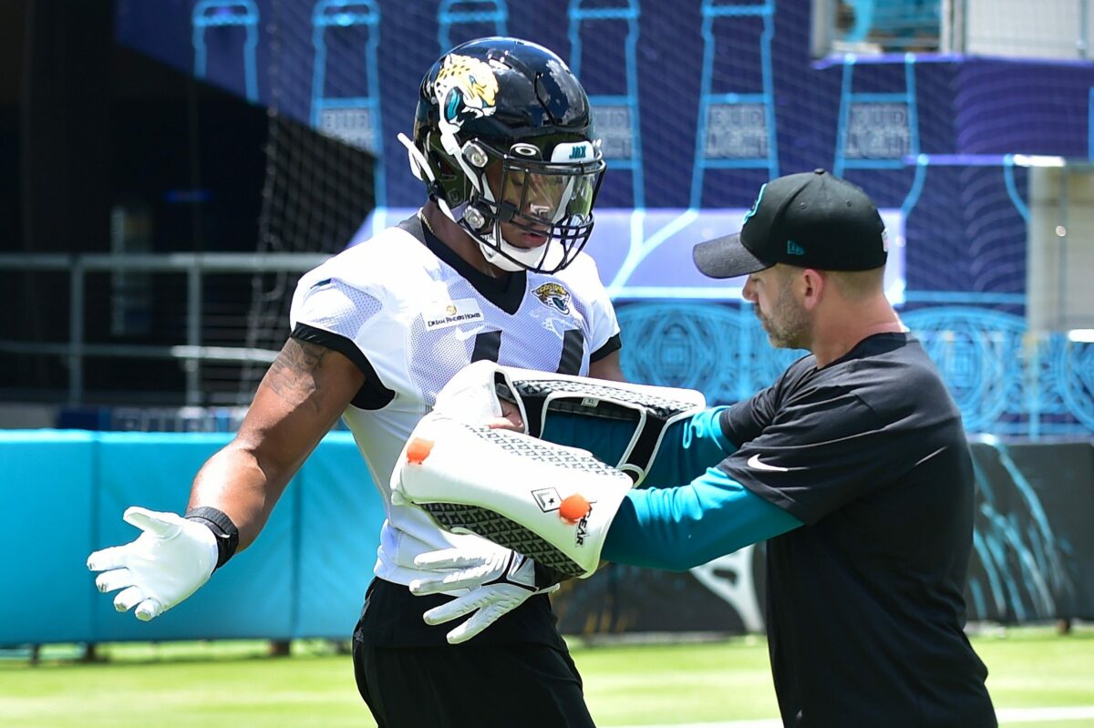 Poll: Where will the Jags’ rush defense rank in 2022?