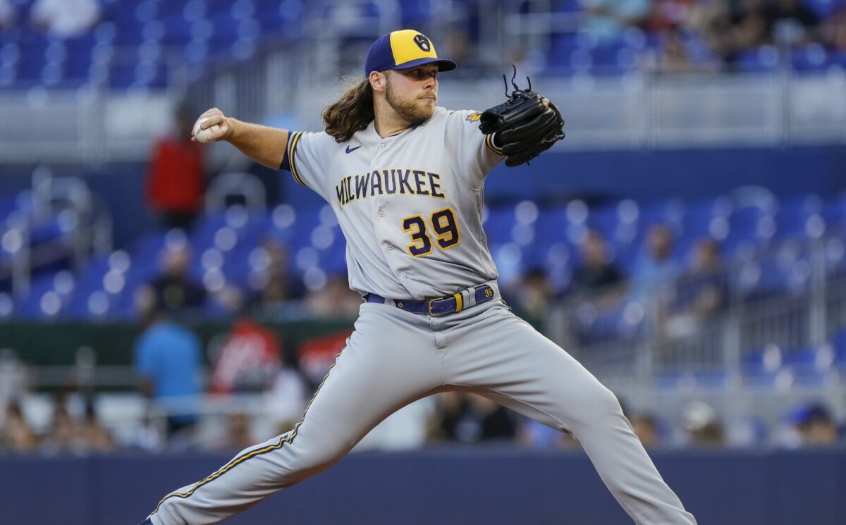 Milwaukee Brewers at San Diego Padres odds, picks and predictions