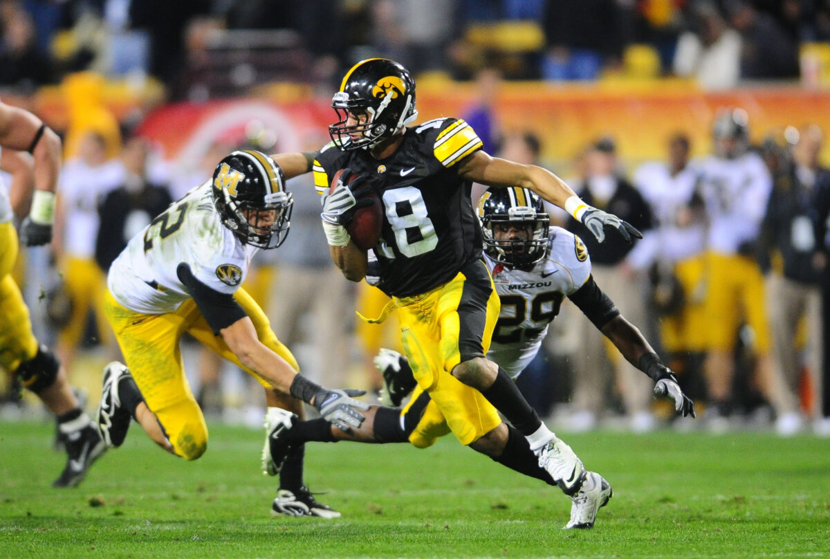 Former Hawkeye and current NFL safety Micah Hyde calls Iowa a ‘cheat code’ to the NFL