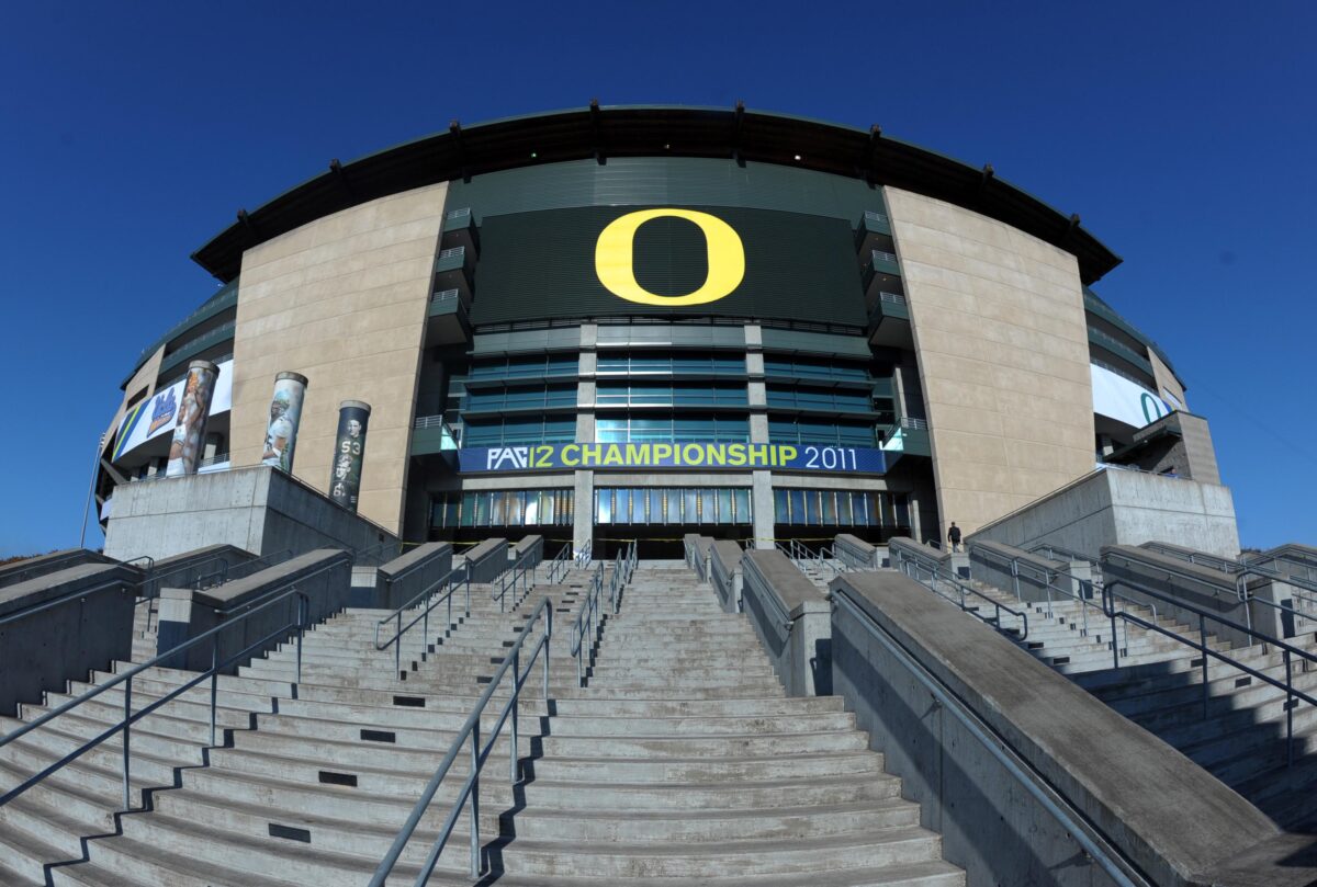 Pac-12 announces times and networks for early season Duck football games