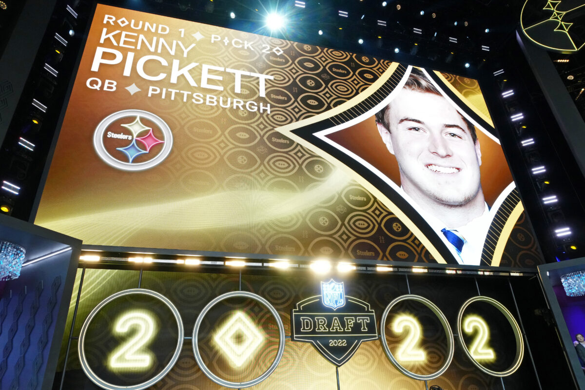 2022 NFL Rookie of the Year: Kenny Pickett, Aiden Hutchinson lead early favorites