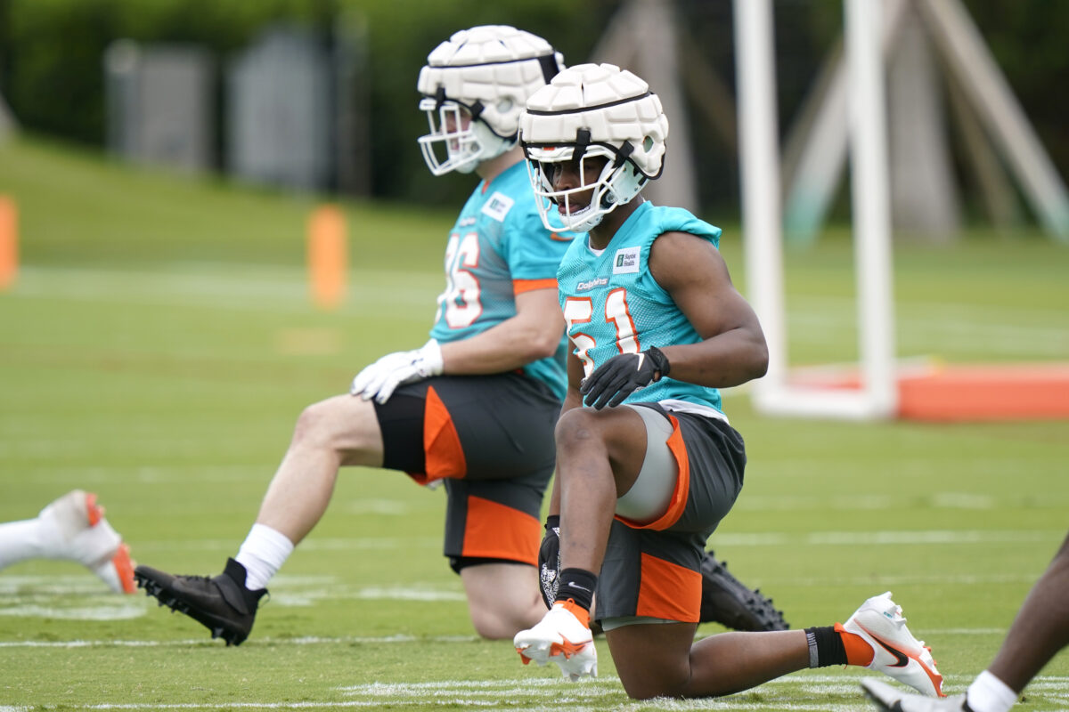 Dolphins third-round pick LB Channing Tindall agrees to terms on rookie contract