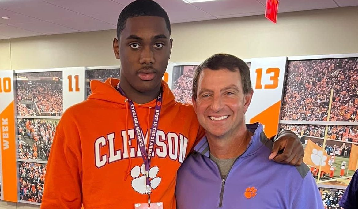 4-star Peach State TE lines up return visit to Clemson next month