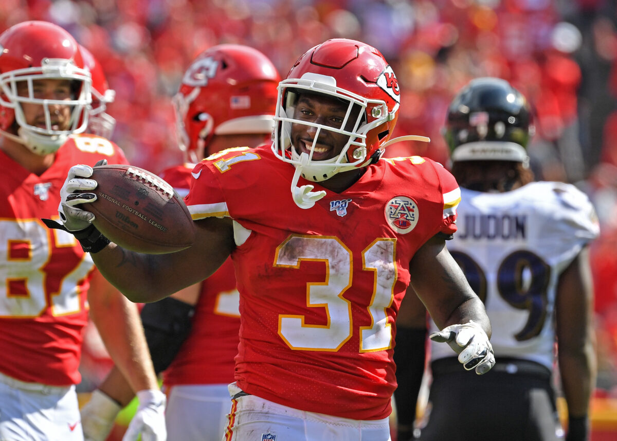 Chiefs’ free agent RB Darrel Williams to sign with Cardinals