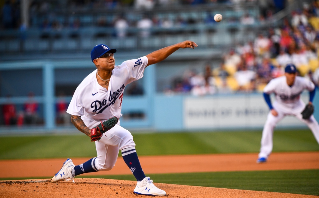 Los Dodgers están haciendo mal uso de Urias, ¡despidan a Mark Prior, el entrenador de lanzadores!