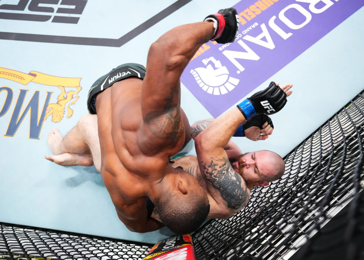 UFC Fight Night 206 results: Jailton Almeida dominates at heavyweight, taps Parker Porter in first