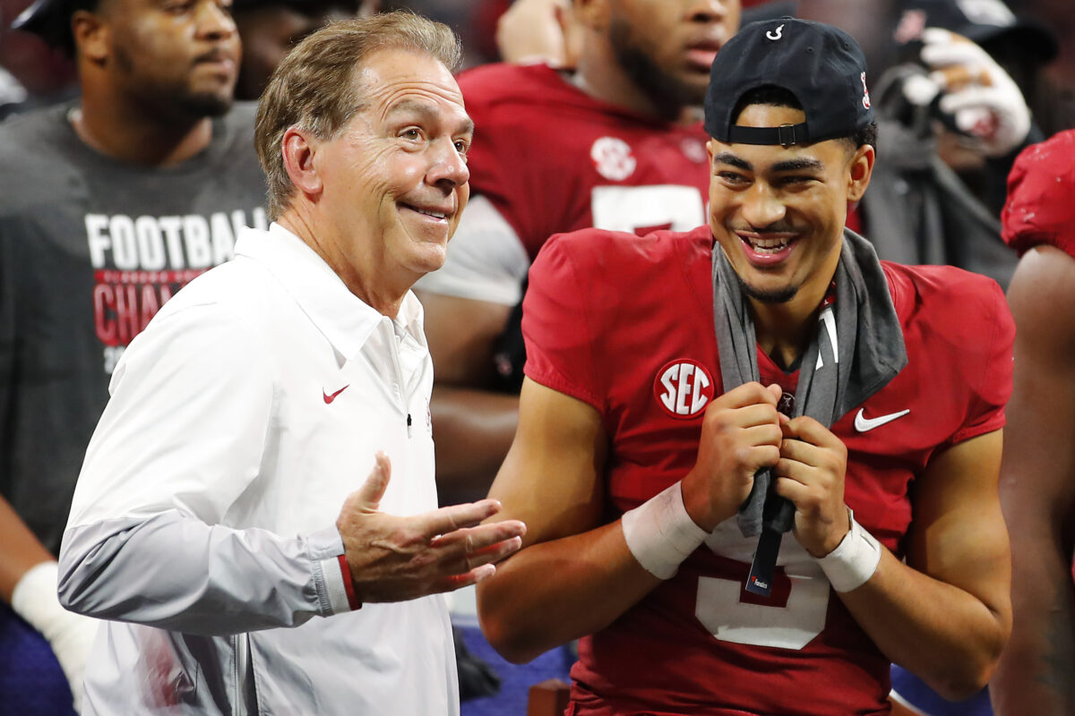 WATCH: Alabama football leaders spend the day with Saban on the lake
