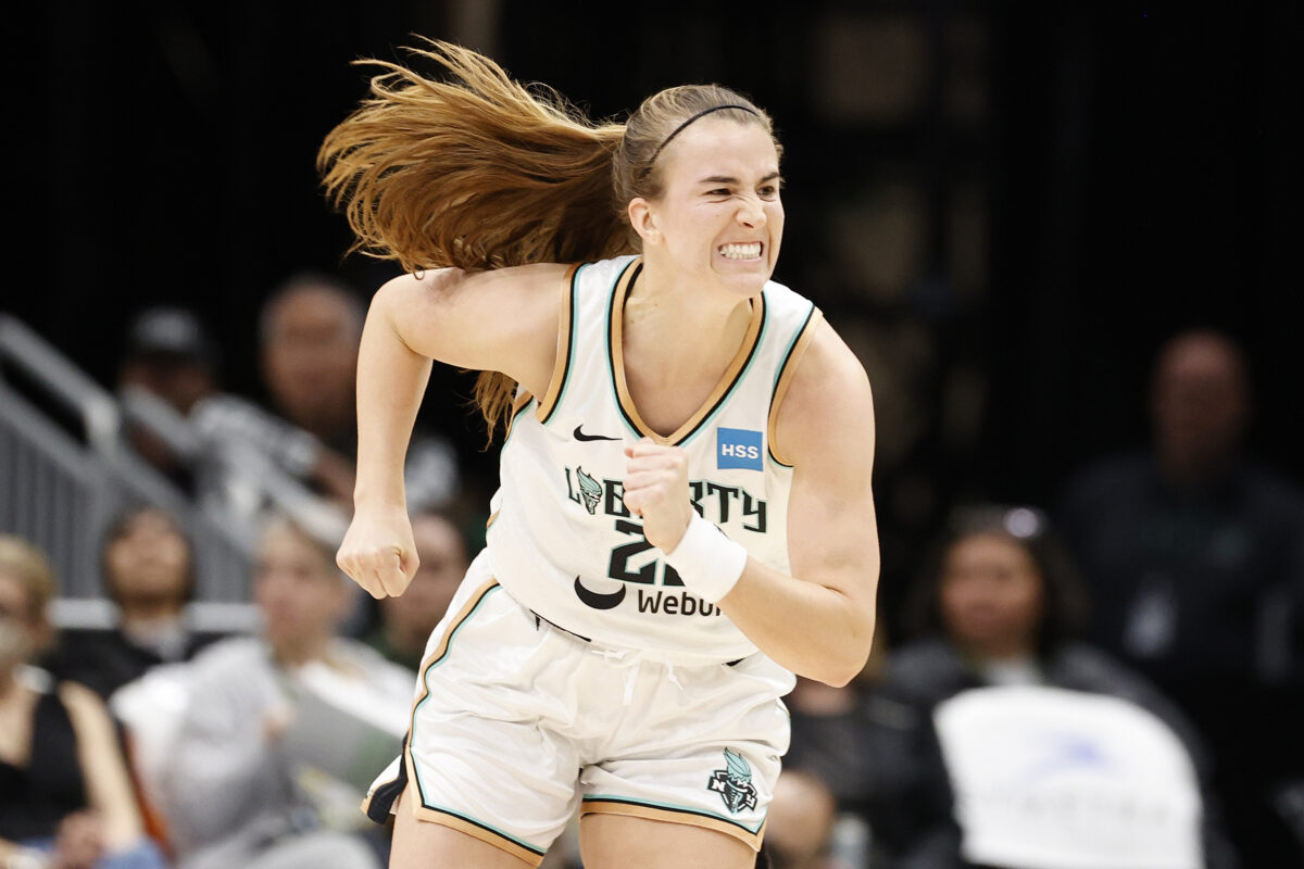 Liberty’s Sabrina Ionescu sunk this incredible half-court buzzer beater to end the second
