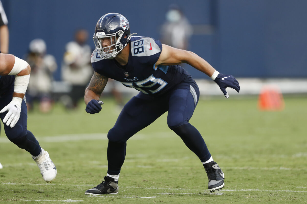 Titans TE Tommy Hudson carted off with injury; K Caleb Shudak also hurt
