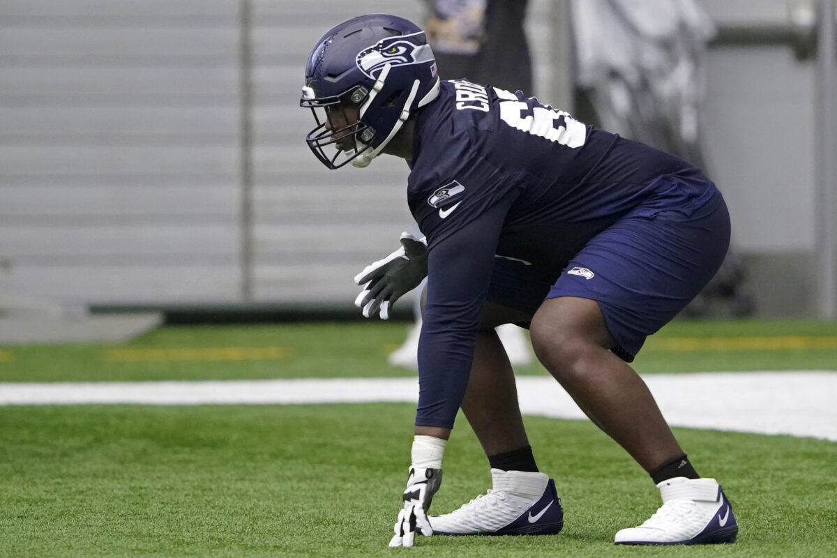 Seahawks OT Charles Cross named to projected offensive all-rookie team