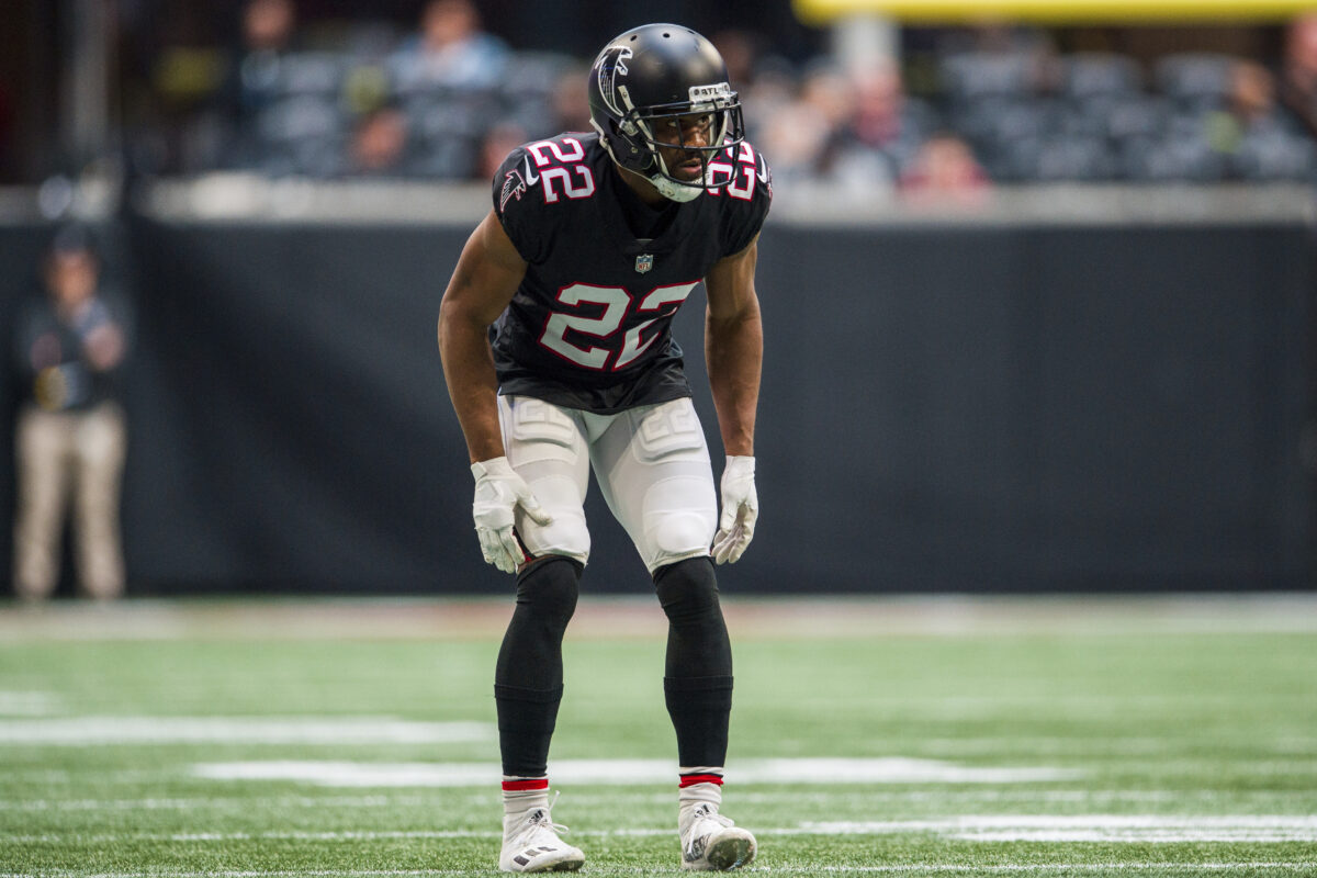 WATCH: New Texans CB Fabian Moreau takes the practice field