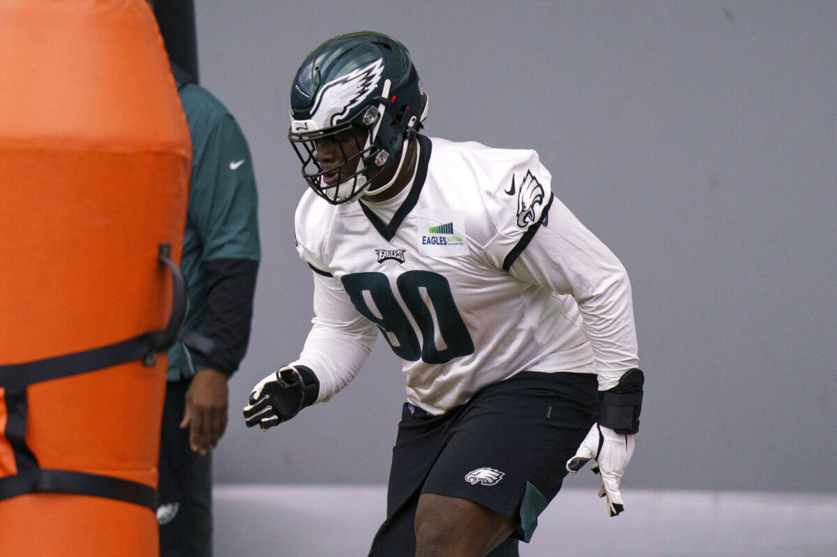 Watch: Eagles DC Jonathan Gannon breaks down film of Jordan Davis and Nakobe Dean