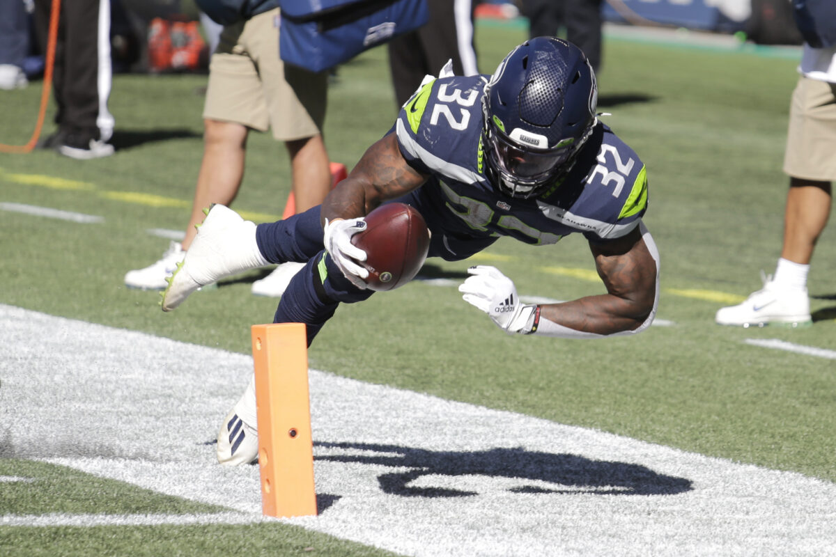 PFF ranks Seahawks running back unit No. 13 in the league