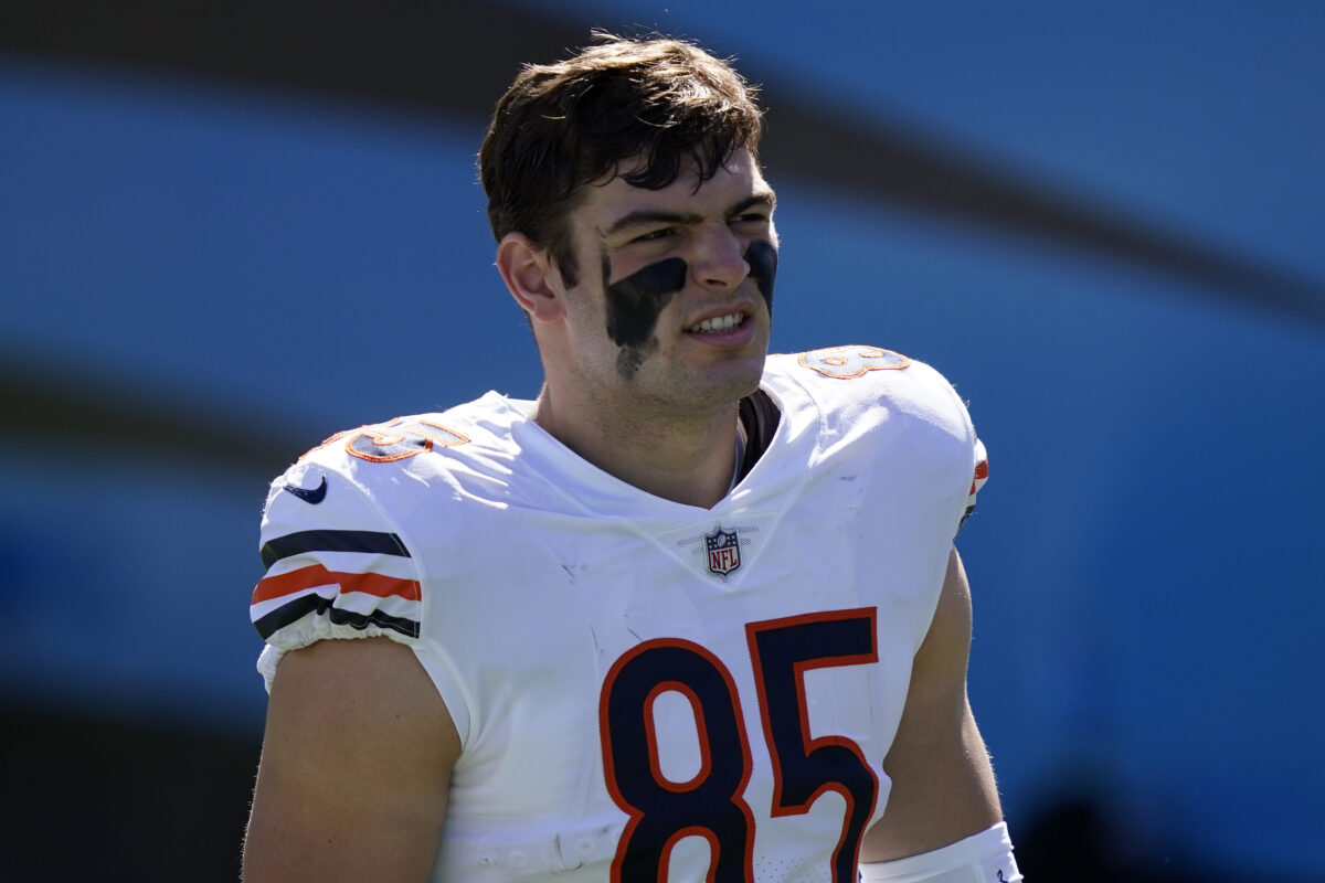 List of players set to attend Tight End University, including Bears’ Cole Kmet