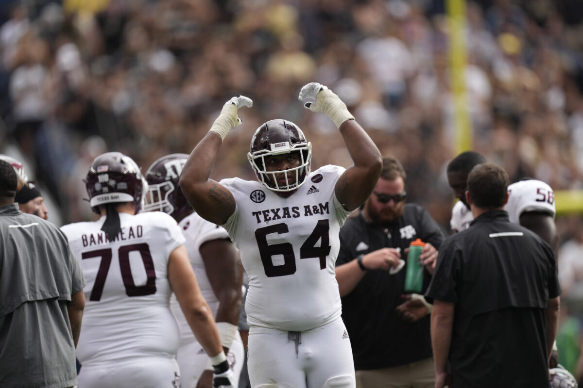 Texas A&M Player Profile: Offensive Lineman, Layden Robinson