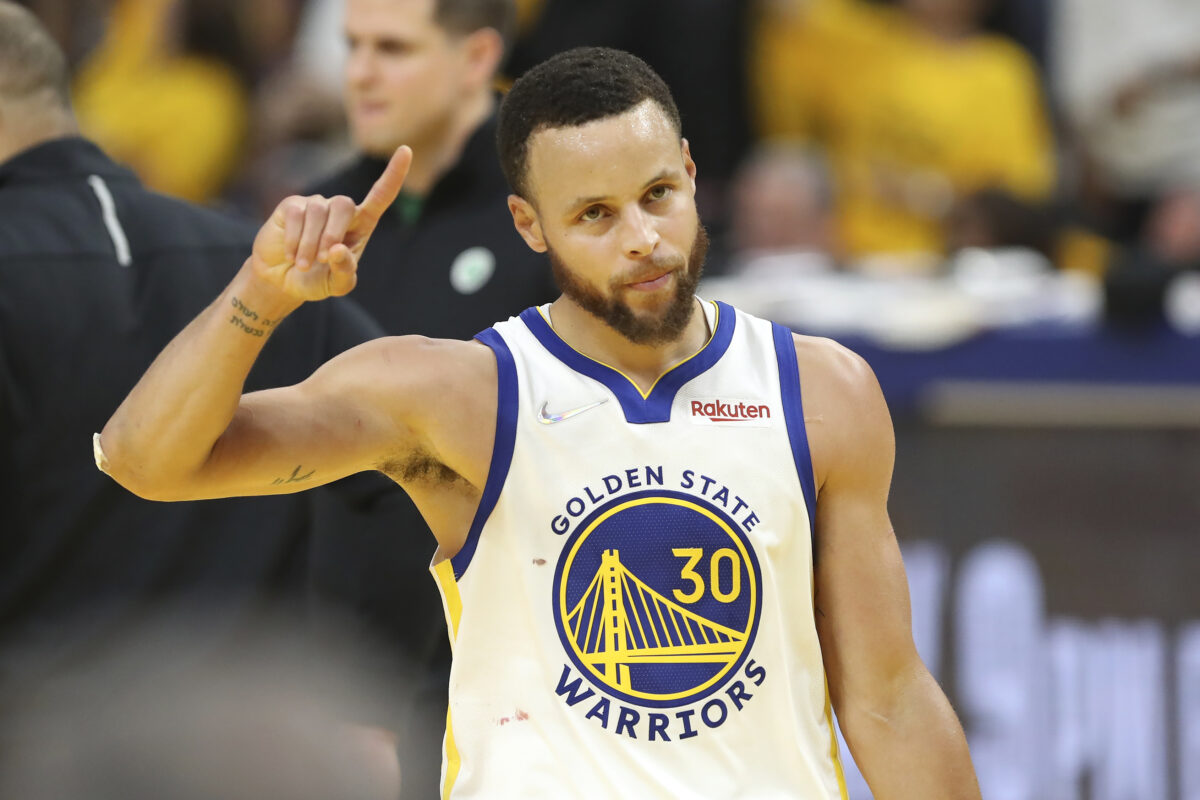 Celtics fans trolled Steph Curry by saying Ayesha can’t cook again and it’s probably not the soundest strategy