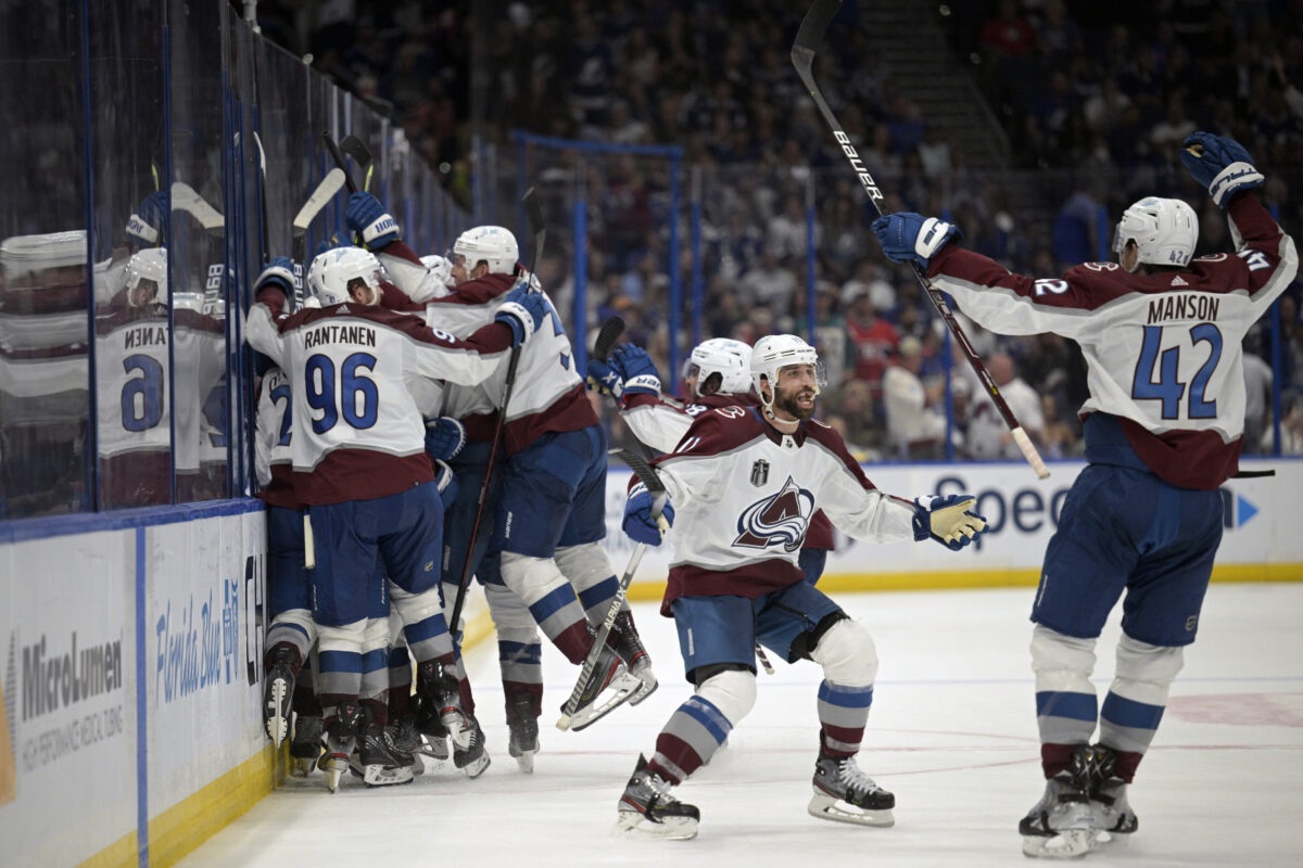Videos show that the Avalanche may have had too many men on the ice for Game 4 OT winner