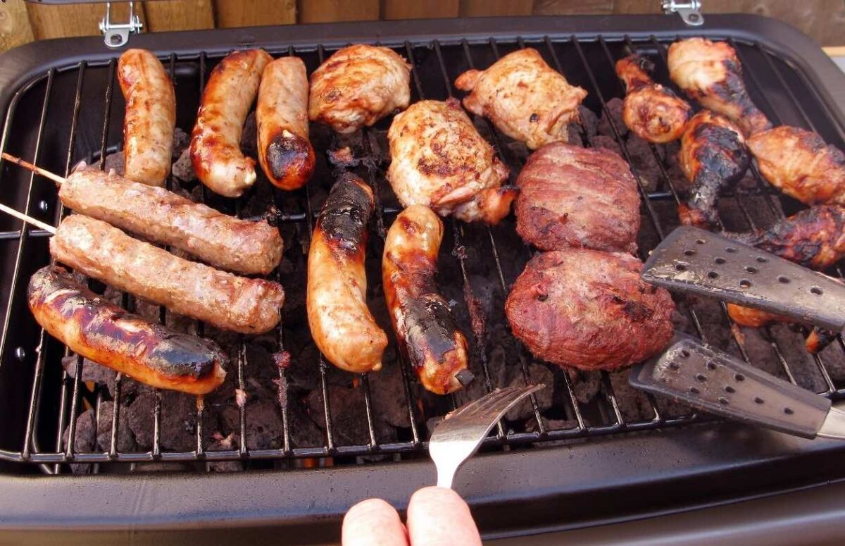 Ultimate Grilling Guide: Recipes, Tips & Product Picks