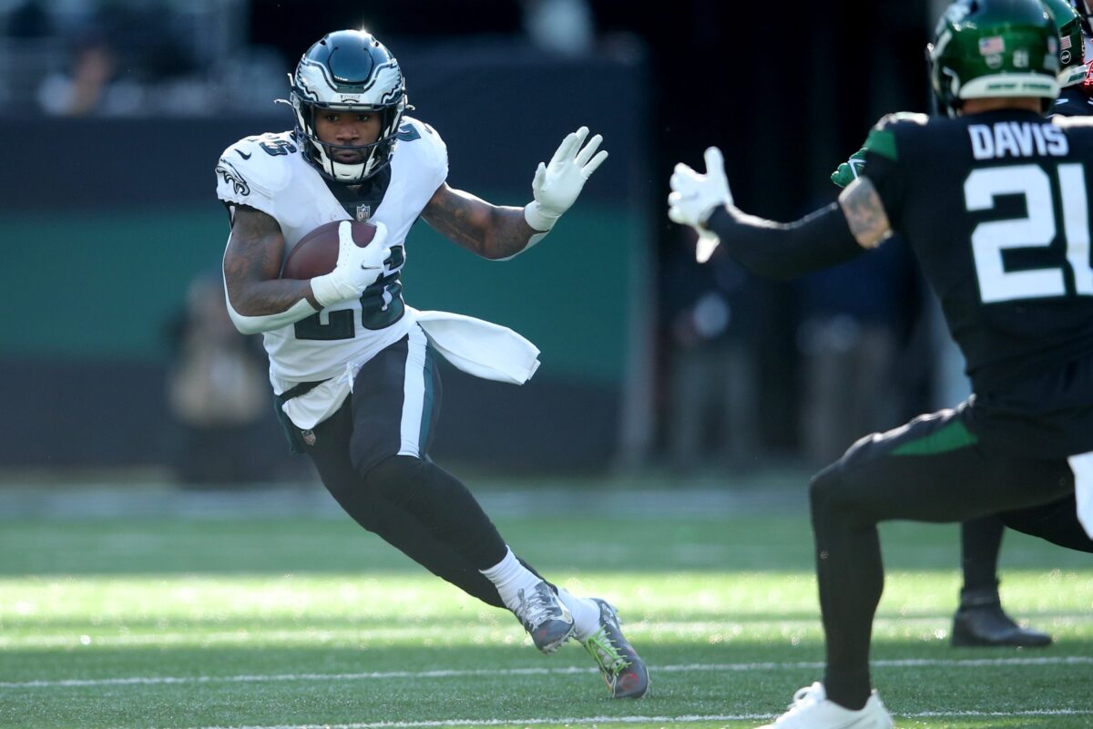 Taking an early look at Eagles’ 2023 free agents