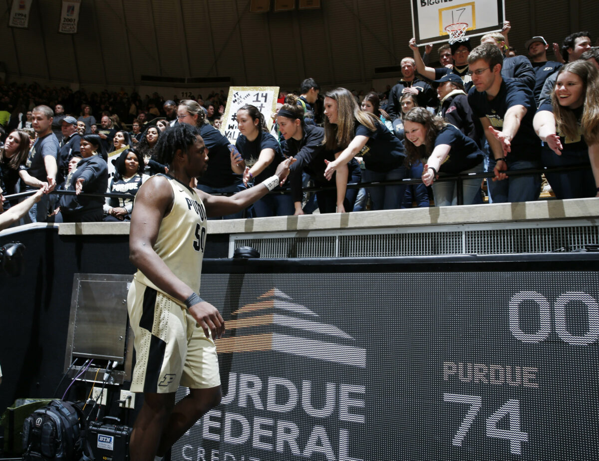 Basketball world mourns Caleb Swanigan, who unexpectedly died at 25 years old