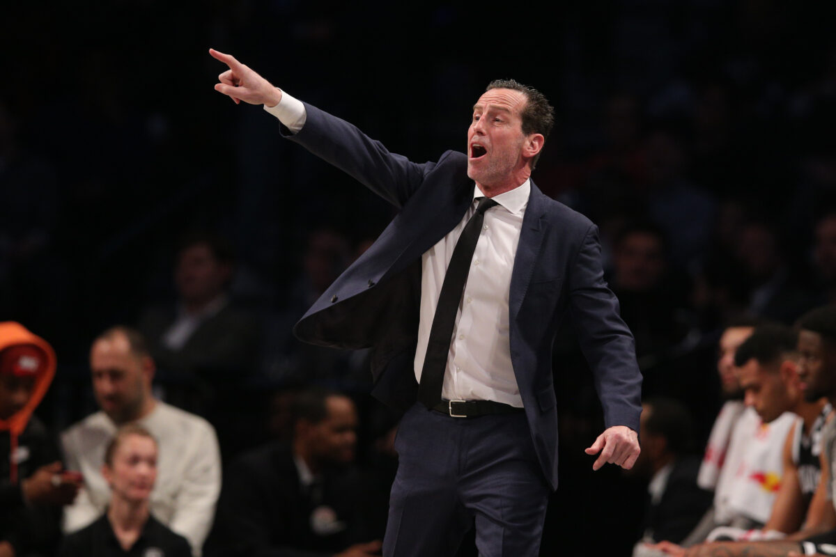 Kenny Atkinson reportedly informs Hornets he no longer wants job, stays with Warriors