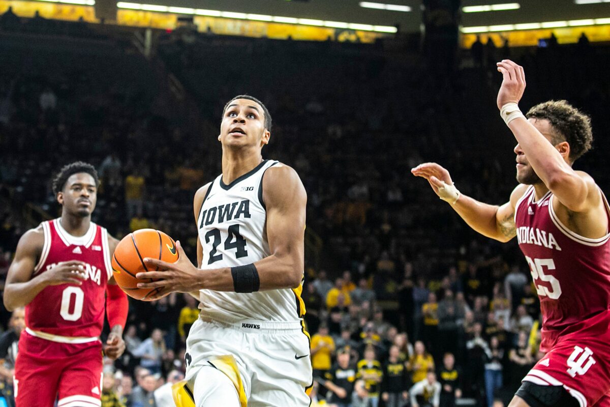 247Sports lists Iowa Hawkeyes’ Kris Murray as 2022-23 Big Ten Player of the Year candidate