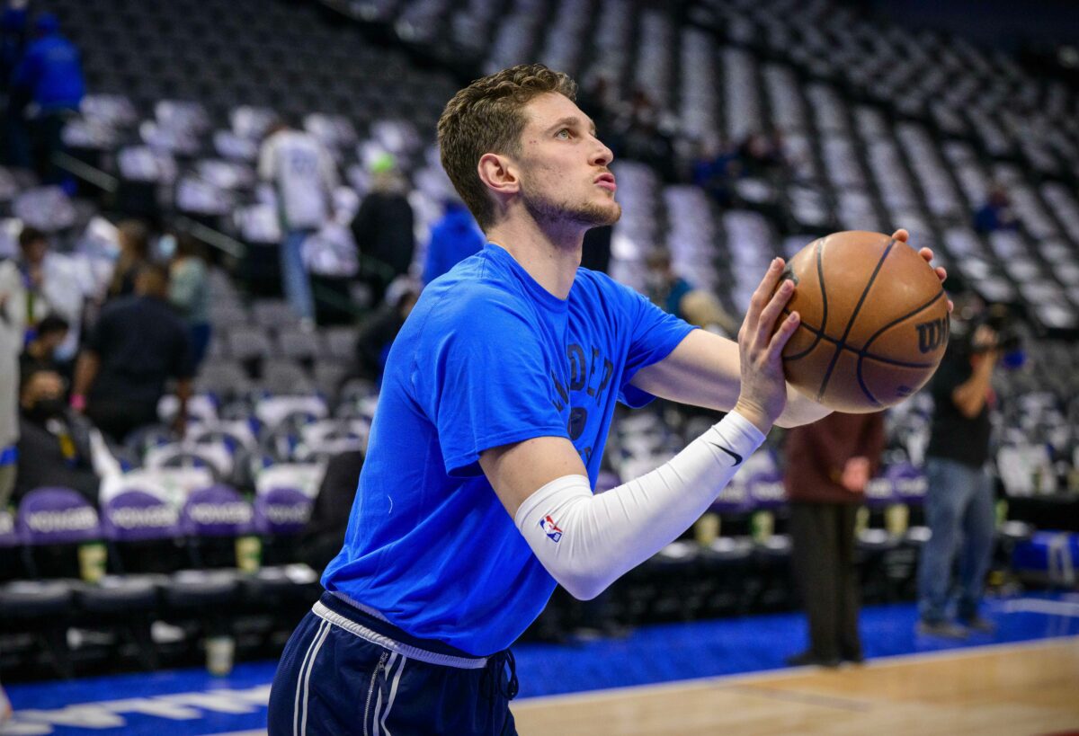 OKC Thunder sign Mike Muscala to one-year, veteran minimum deal
