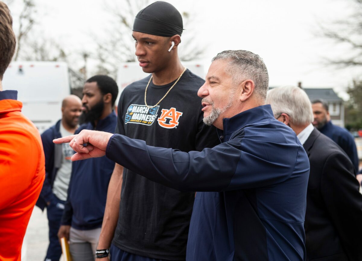 Bruce Pearl shares why he thinks Jabari Smith is a top NBA Draft pick