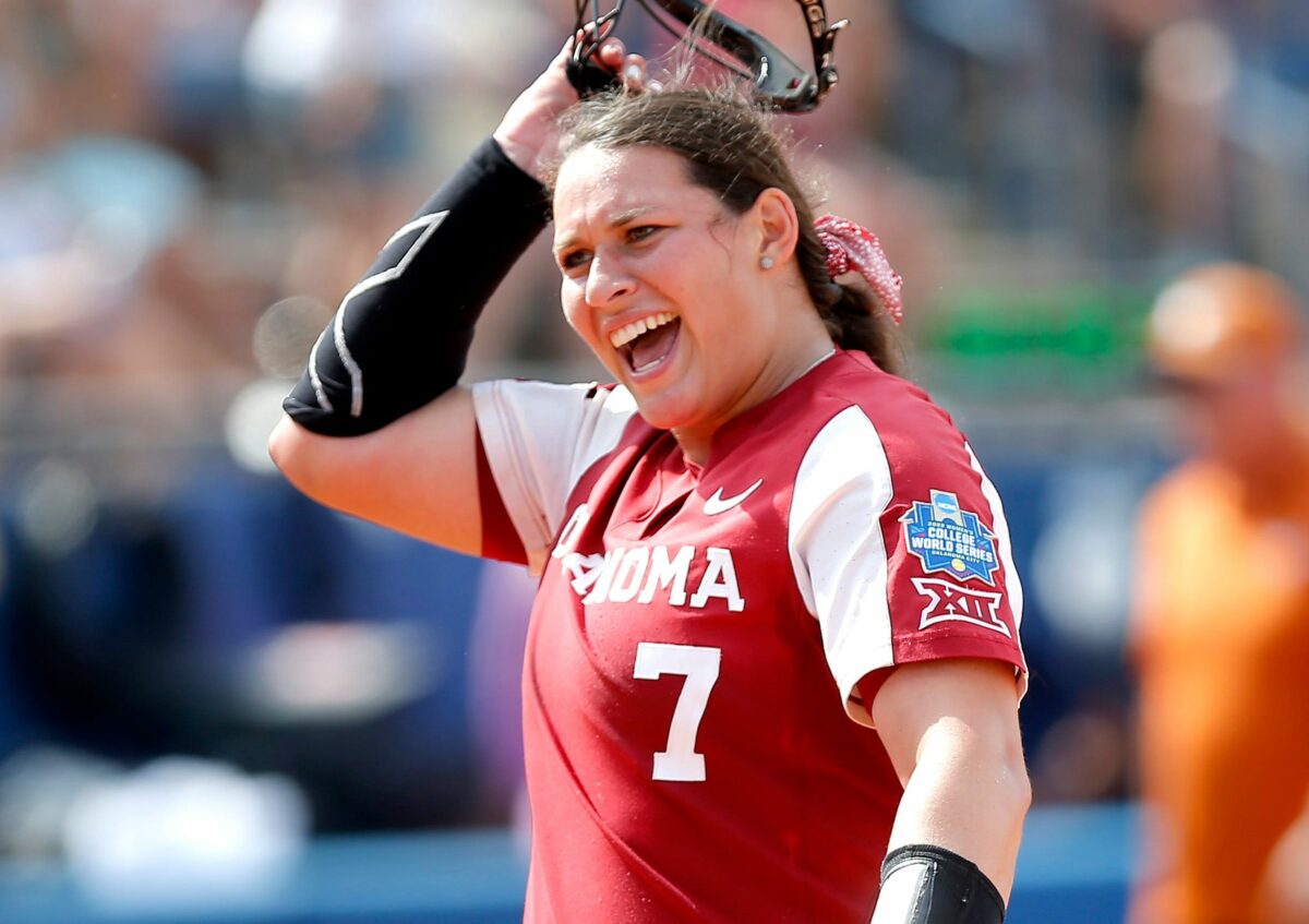 Sooners pitcher Hope Trautwein signs with Women’s Professional Fastpitch league