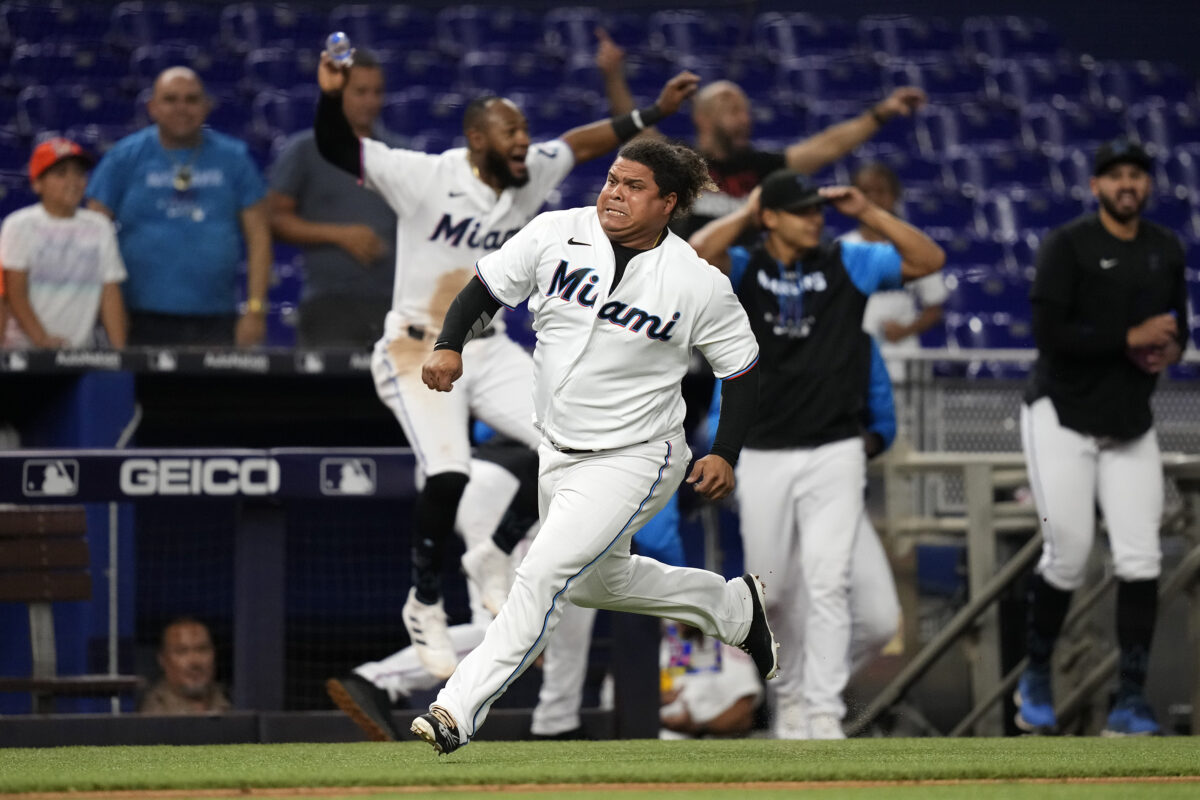 This mashup of ‘Running Up That Hill’ and Willlians Astudillo’s game-winning run is the best thing you’ll see today