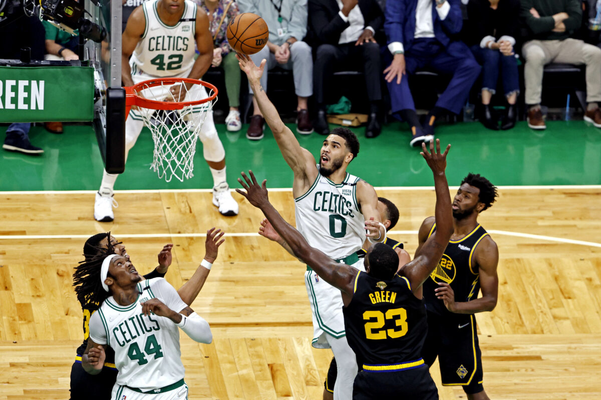 Golden State Warriors at Boston Celtics Game 4 odds, picks and predictions