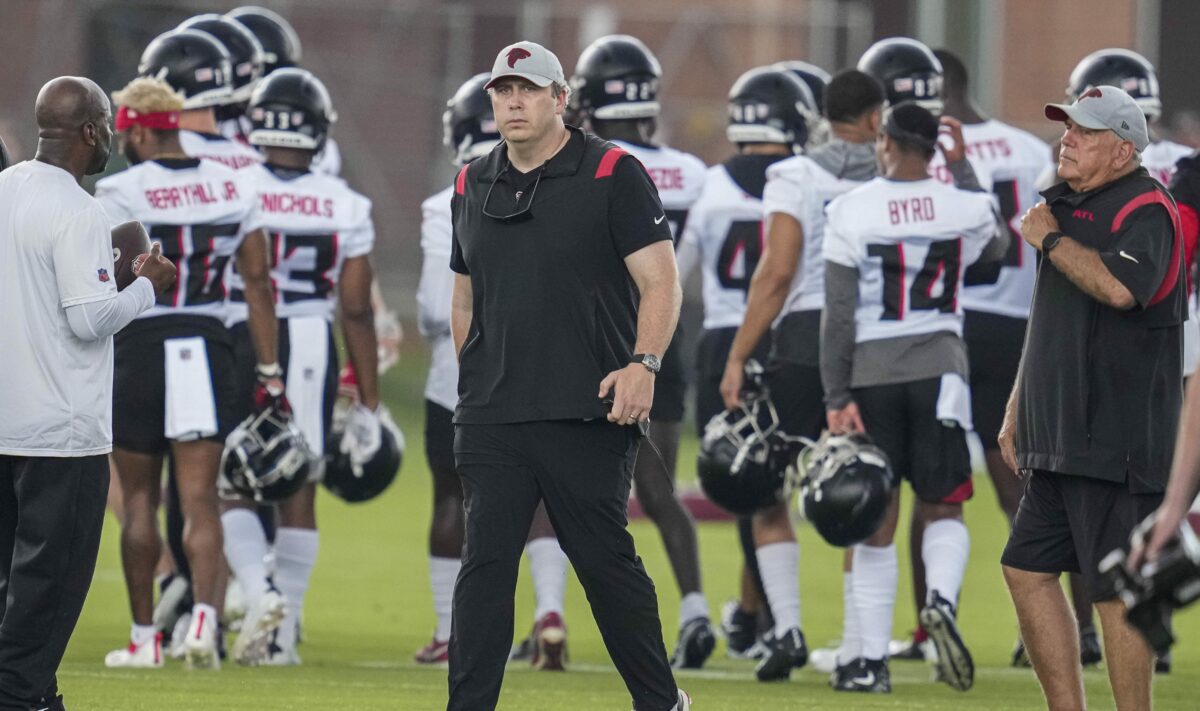 Falcons begin mandatory minicamp: Tuesday updates