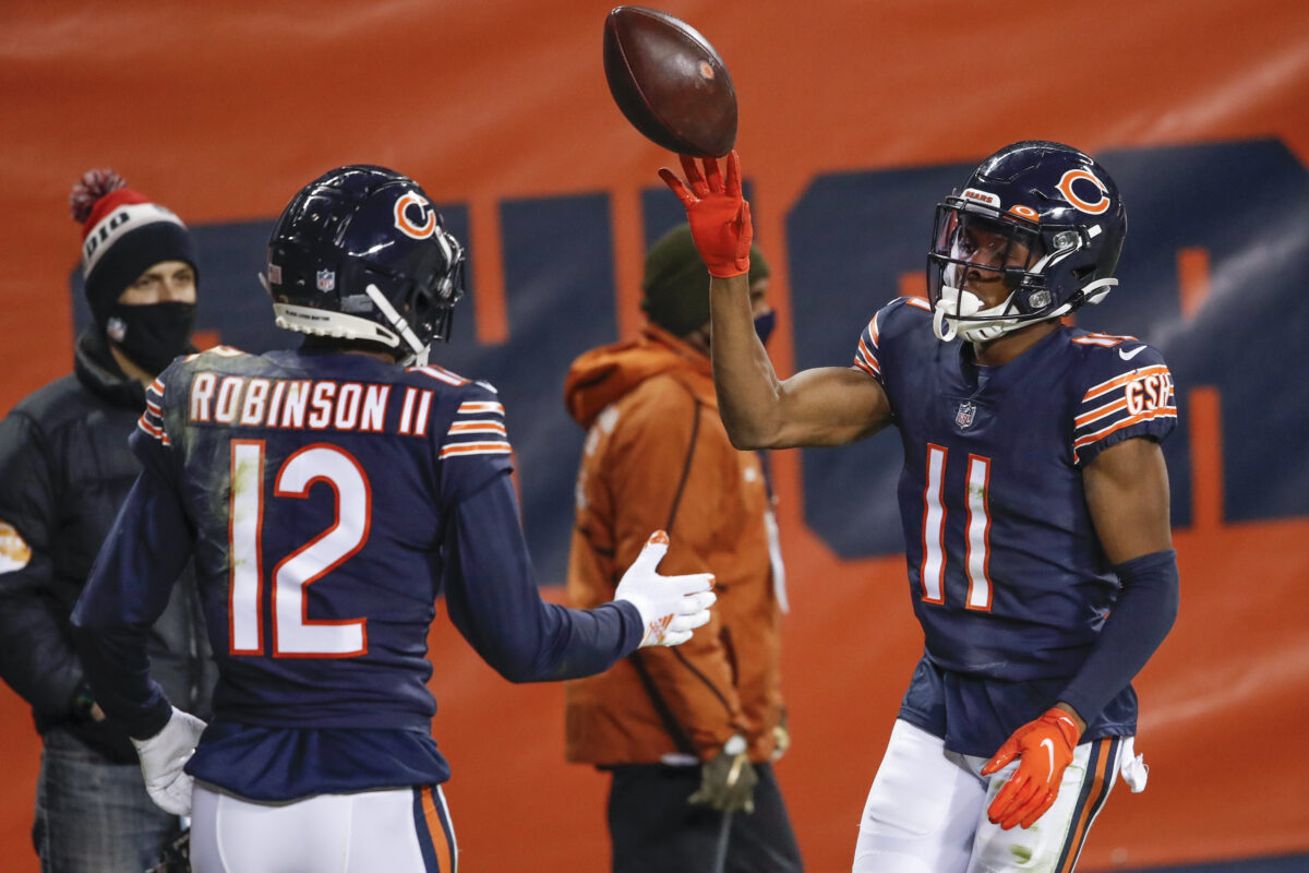 Darnell Mooney plans on training with former Bears teammate Allen Robinson this offseason