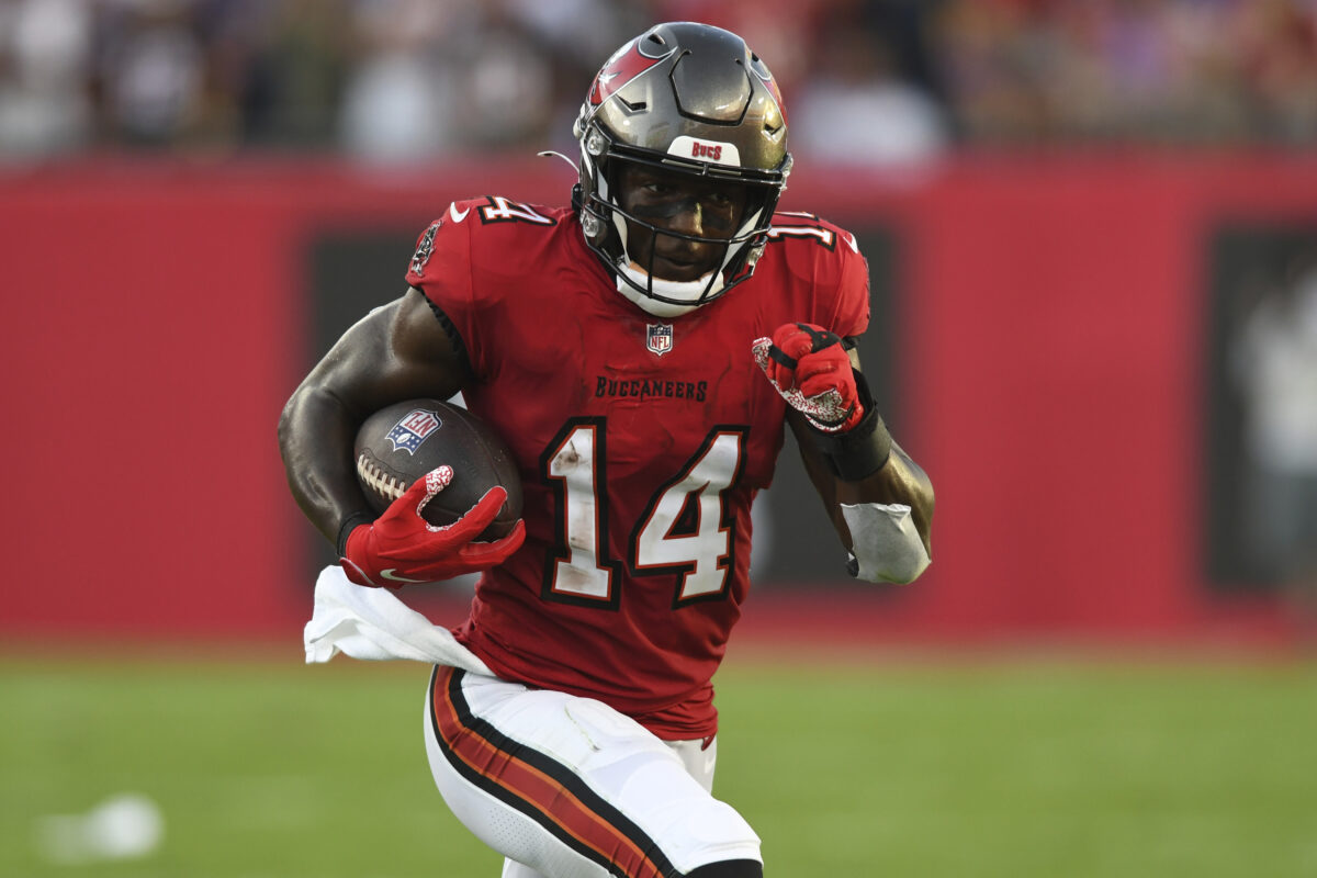 Could Chris Godwin return earlier than expected?