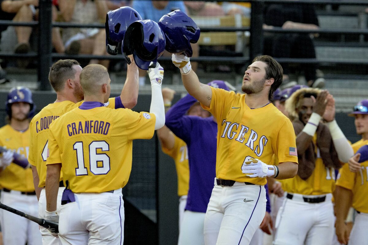 Best photos from LSU’s shocking comeback win against Kennesaw State in NCAA Tournament opener