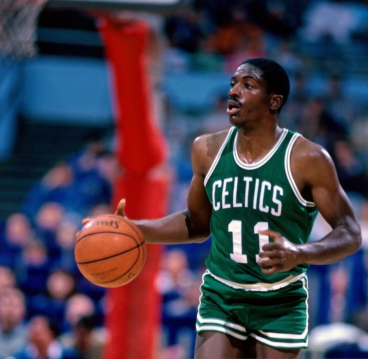 On this day: Vincent, Lewis drafted; Horford/Walker/Brown trade; Spector passes