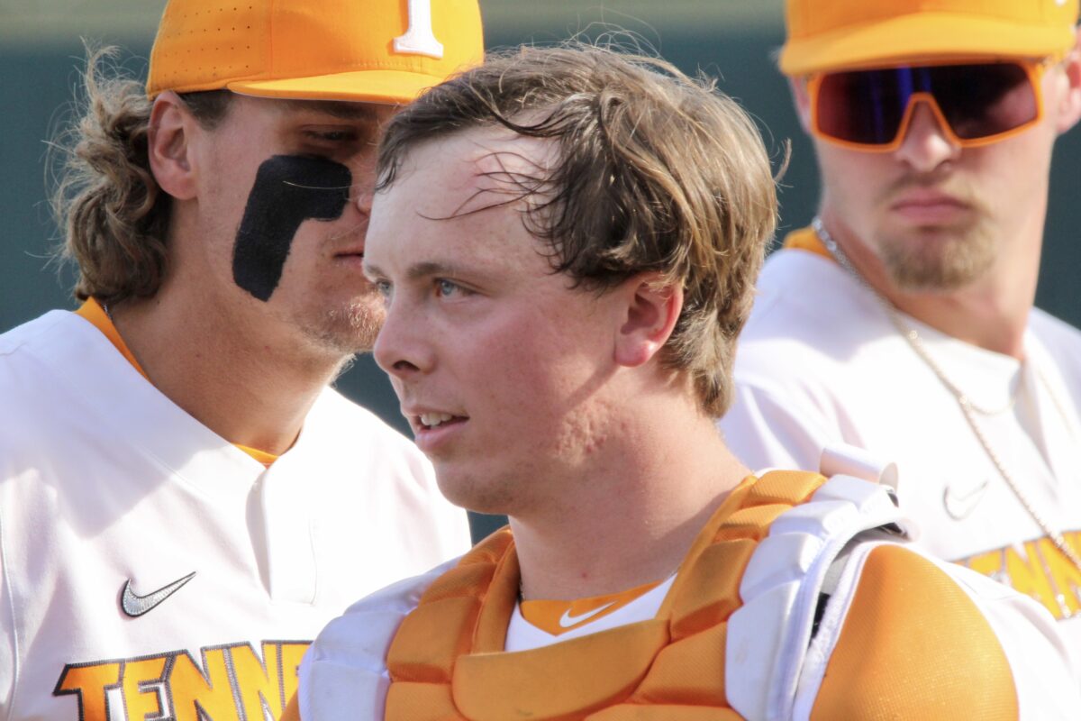 Tony Vitello discusses Tennessee’s catcher situation in Knoxville Regional