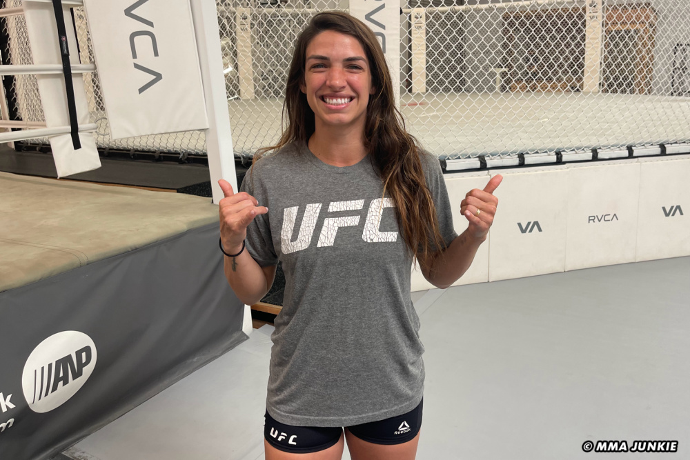 Mackenzie Dern wants interim UFC title fight vs. Zhang Weili with Carla Esparza injured