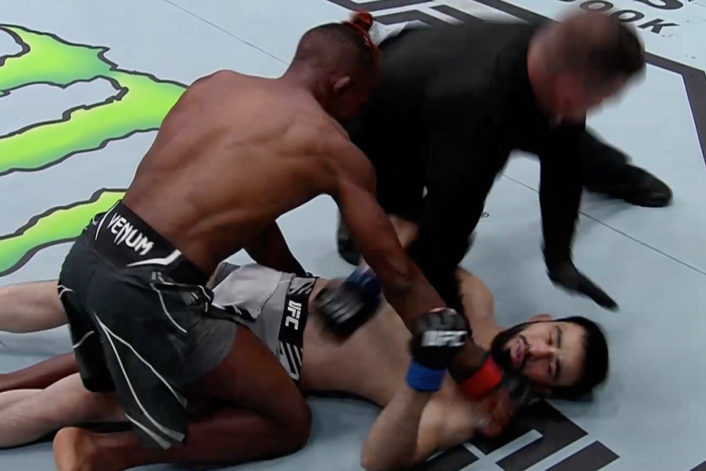 UFC Fight Night 207 video: Ode Osbourne quickly knocks out Zarrukh Adashev with brutal right hand