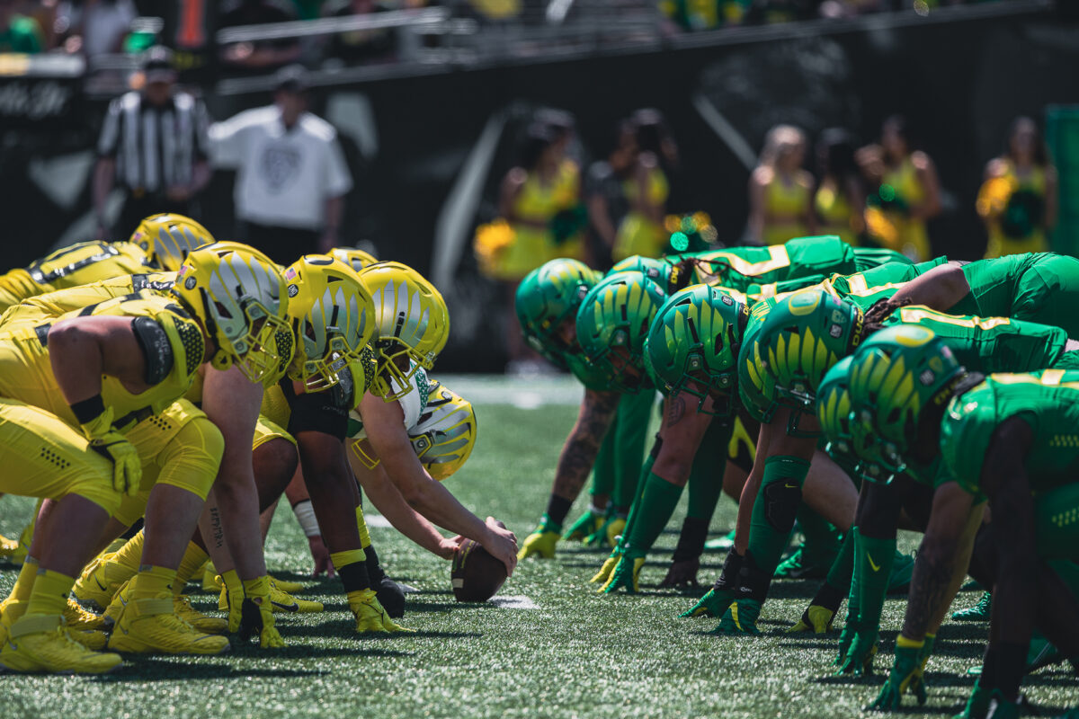 Ducks named one of nation’s best offensive lines going into 2022 season