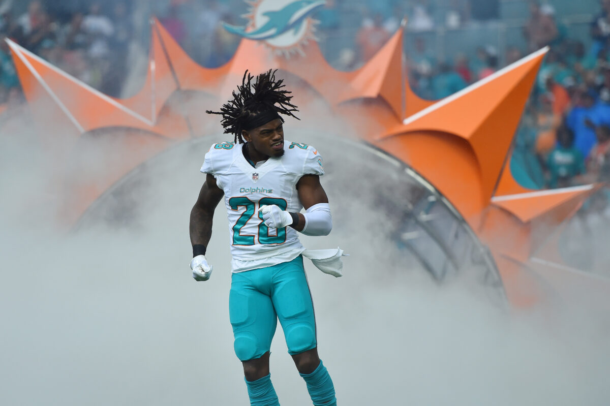 Report: Dolphins had interest in bringing back S Bobby McCain this offseason