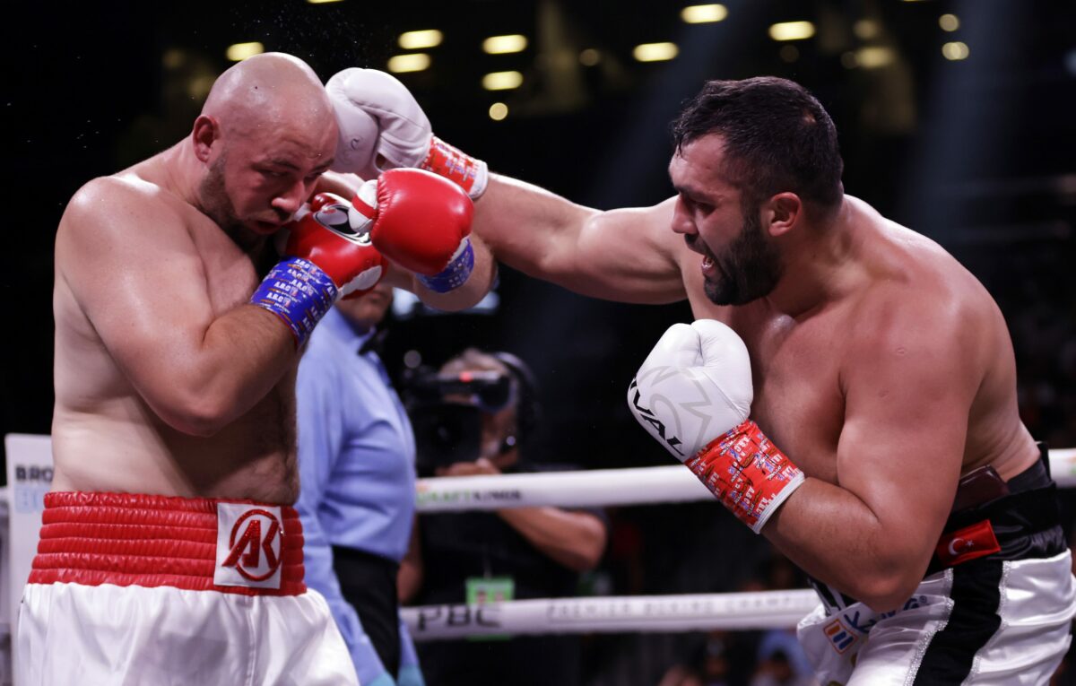 Ali Eren Demirezen defeats Adam Kownacki by unanimous decision
