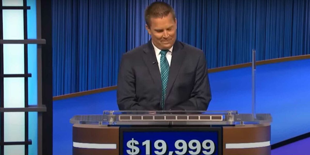 Jeopardy fans were completely baffled by 2 awful Final Jeopardy wagers