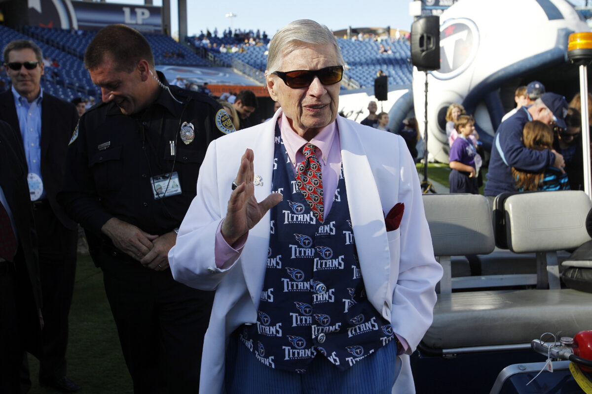 Bud Adams, 2 Oilers miss cut for Pro Football Hall of Fame