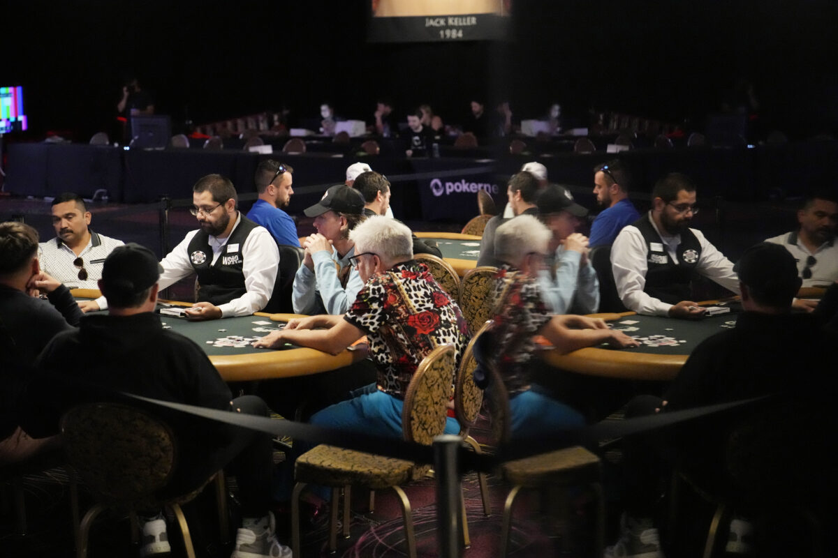 A wild World Series of Poker Main Event hand for 5.8 million chips has shocking ending