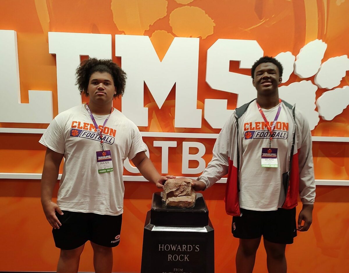 In-state standout OL reports Clemson offer