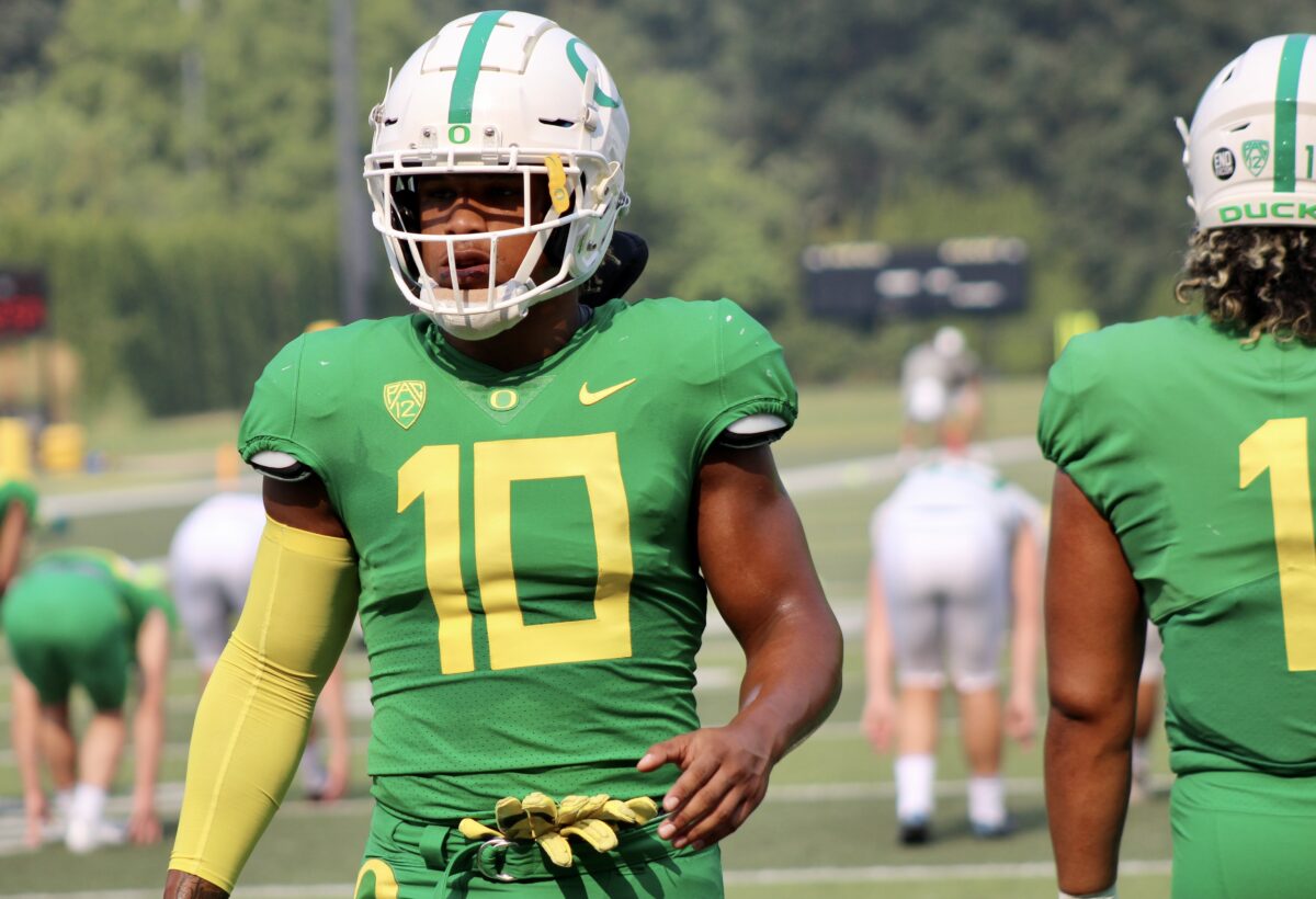 Oregon’s defense is on track to being healthy when season begins